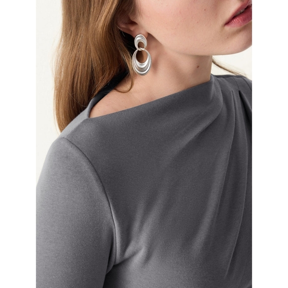 OGL Charcoal Long Sleeve Top with Built-in Bra - Picture 5 of 10